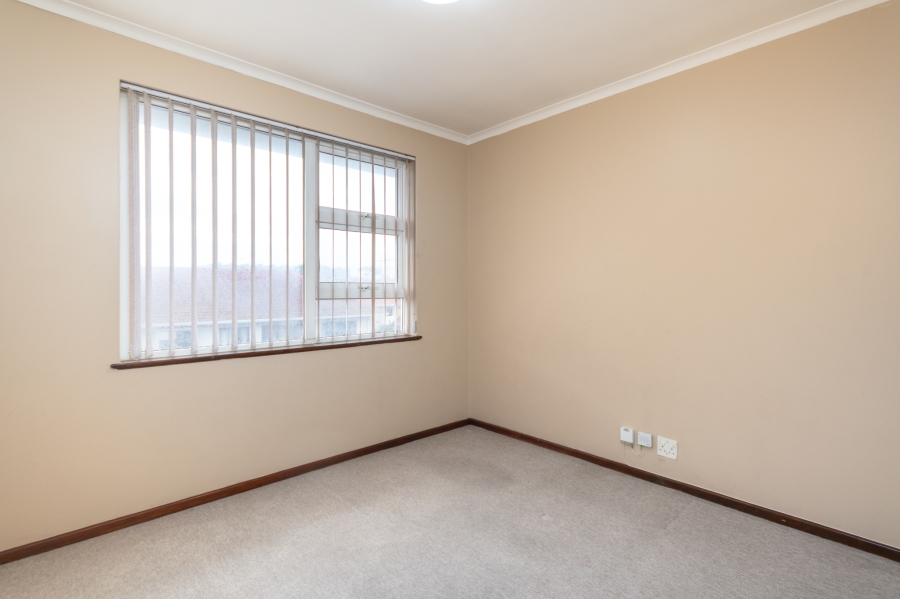 2 Bedroom Property for Sale in Diep River Western Cape